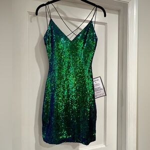 Stunning sequin blue & green dress brand new with tags size small Macys mermaid!